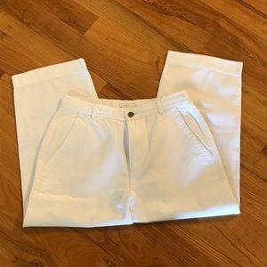 35) Liz Claiborne Cosette size 8 white capris